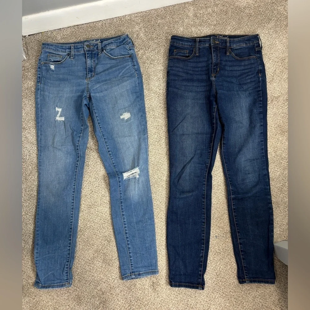 Lot of Universal Thread High Rise Skinny Jeans Size 28/6 medium wash dark wash - Picture 1 of 9